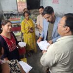 📰 जिलाधिकारी ने सहसपुर विधानसभा क्षेत्र के पोलिंग बूथों का निरीक्षण किया, एसआईआर आपत्ति निस्तारण शिविर की व्यवस्थाओं का लिया जायजा