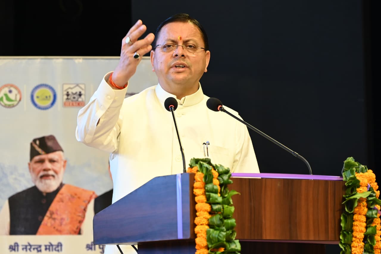 हिमालय दिवस के उपलक्ष्य में आयोजित ‘हिमालयो नाम नगाधिराजः’ कार्यक्रम में शामिल हुए मुख्यमंत्री